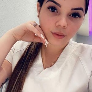 Meet your Posher, Rocio